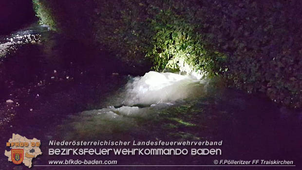 20180809 Kleingartensiedlung in Traiskirchen nach Wasserrohrbruch berflutet  Foto:  Franz Plleritzer FF Traiskirchen-Stadt