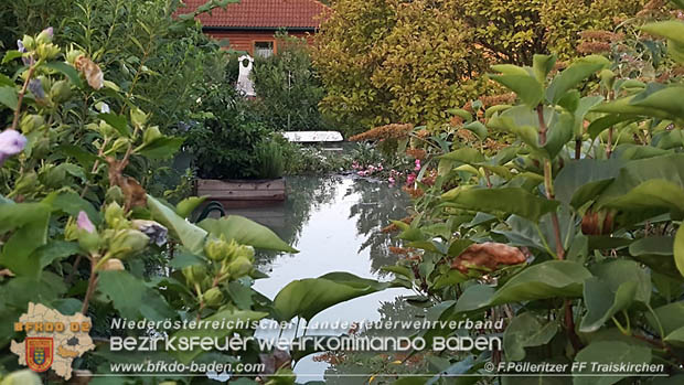 20180809 Kleingartensiedlung in Traiskirchen nach Wasserrohrbruch berflutet  Foto:  Franz Plleritzer FF Traiskirchen-Stadt