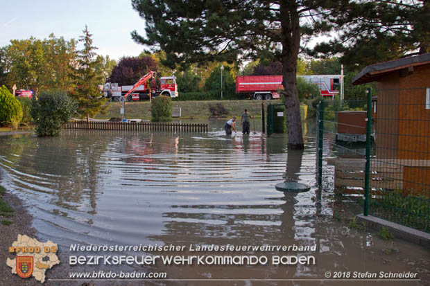 20180809 Kleingartensiedlung in Traiskirchen nach Wasserrohrbruch berflutet  Foto:  Stefan Schneider