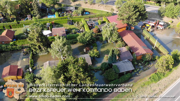 20180809 Kleingartensiedlung in Traiskirchen nach Wasserrohrbruch überflutet Foto: © Stefan Schneider 20180809 Kleingartensiedlung in Traiskirchen nach Wasserrohrbruch überflutet Foto: © Stefan Schneider