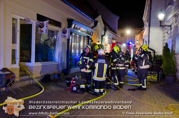 20180831 Nächtlcher Brand in einem Innenstadtlokal in Baden Foto: © Christoph Hinterberger FF Baden-Stadt 20180831 Nächtlcher Brand in einem Innenstadtlokal in Baden Foto: © Christoph Hinterberger FF Baden-Stadt