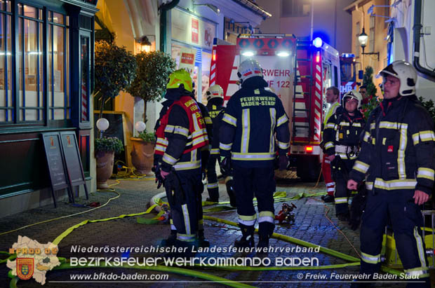 20180831 Nächtlcher Brand in einem Innenstadtlokal in Baden Foto: © Christoph Hinterberger FF Baden-Stadt 20180831 Nächtlcher Brand in einem Innenstadtlokal in Baden Foto: © Christoph Hinterberger FF Baden-Stadt