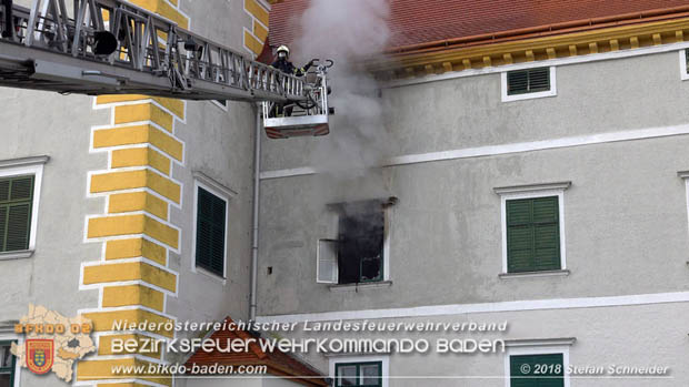 20180907 Brand im Wasserschloss Kottingbrunn  Foto: © Stefan Schneider