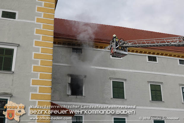 20180907 Brand im Wasserschloss Kottingbrunn  Foto: © Stefan Schneider