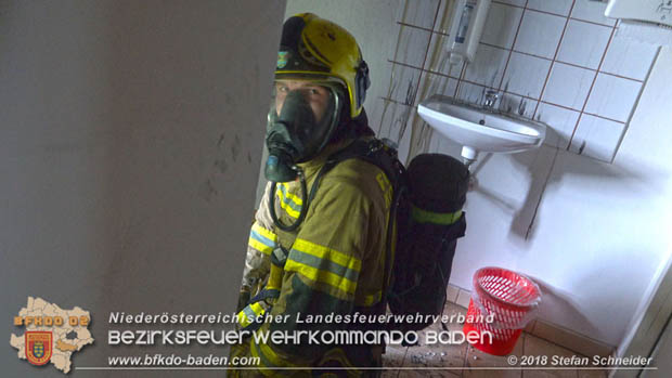 20180907 Brand im Wasserschloss Kottingbrunn Foto: © Stefan Schneider 20180907 Brand im Wasserschloss Kottingbrunn Foto: © Stefan Schneider