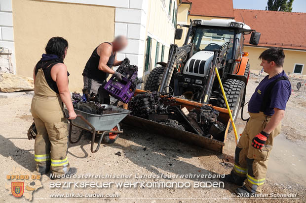 20180907 Brand im Wasserschloss Kottingbrunn  Foto: © Stefan Schneider