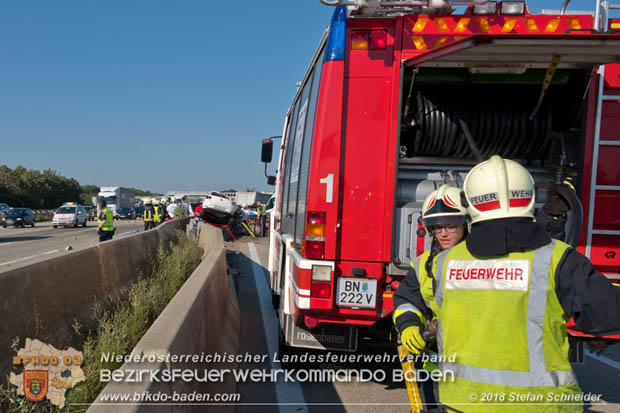 20180918 Verkehrsunfall auf der A2 beim Knoten Guntramsdorf  Foto:  Stefan Schneider 