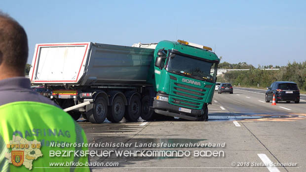 20180918 Verkehrsunfall auf der A2 beim Knoten Guntramsdorf  Foto:  Stefan Schneider 