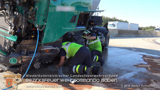 20180918 Verkehrsunfall auf der A2 beim Knoten Guntramsdorf Foto: © Stefan Schneider 20180918 Verkehrsunfall auf der A2 beim Knoten Guntramsdorf Foto: © Stefan Schneider