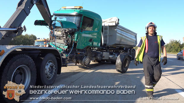 20180918 Verkehrsunfall auf der A2 beim Knoten Guntramsdorf Foto: © Stefan Schneider 20180918 Verkehrsunfall auf der A2 beim Knoten Guntramsdorf Foto: © Stefan Schneider