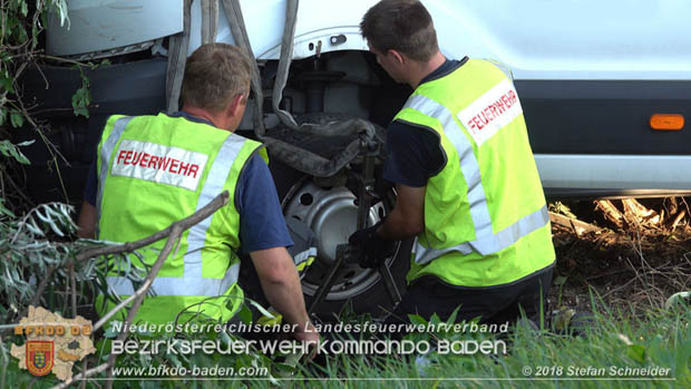 20180918 Verkehrsunfall auf der A2 beim Knoten Guntramsdorf  Foto:  Stefan Schneider 