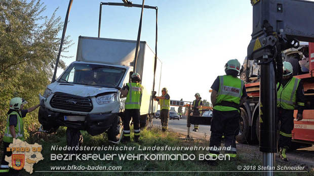 20180918 Verkehrsunfall auf der A2 beim Knoten Guntramsdorf  Foto:  Stefan Schneider 