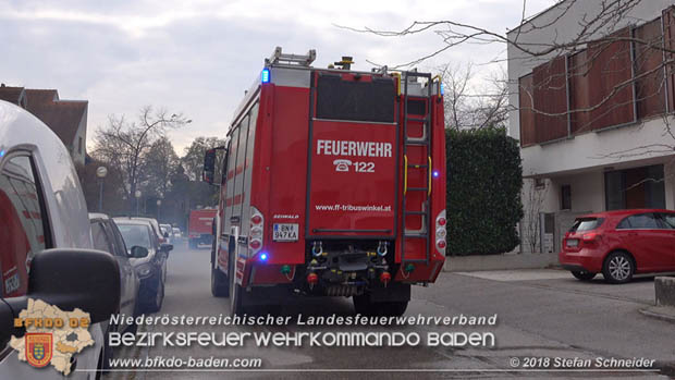 20181117 3-fache Brandstiftung in Tribuswinkler Wohnsiedlung  Foto:  Stefan Schneider