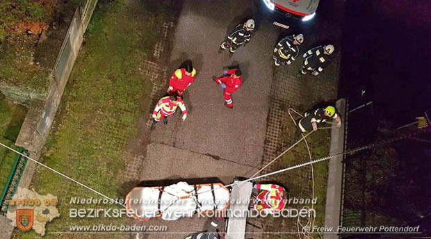 20181203 Feuerwehr unterstützt bei medizinischen Notfall  Foto: © FF Pottendorf