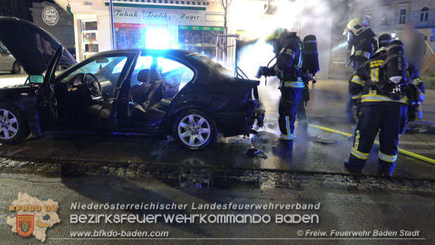 20181205 Nächtlicher Fahrzeugbrand im Stadtzentrum von Baden Foto: © Freiwillge Feuerwehr Baden-Stadt 20181205 Nächtlicher Fahrzeugbrand im Stadtzentrum von Baden Foto: © Freiwillge Feuerwehr Baden-Stadt