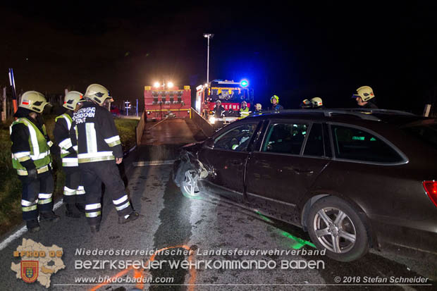 20181208 Seitlicher Frontalcrash zweier Pkw auf der Weinbergstrae bei Pfaffsttten  Foto:  Stefan Schneider