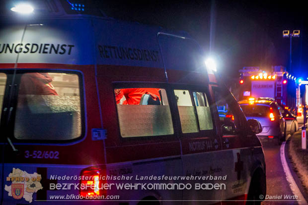 20181208 Seitlicher Frontalcrash zweier Pkw auf der Weinbergstrae bei Pfaffsttten  Foto:  Daniel Wirth