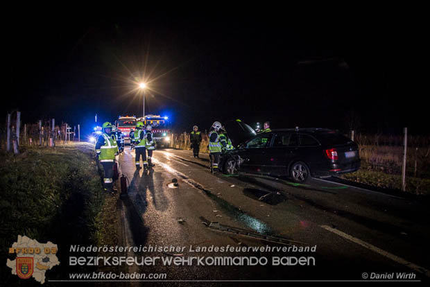 20181208 Seitlicher Frontalcrash zweier Pkw auf der Weinbergstrae bei Pfaffsttten  Foto:  Daniel Wirth