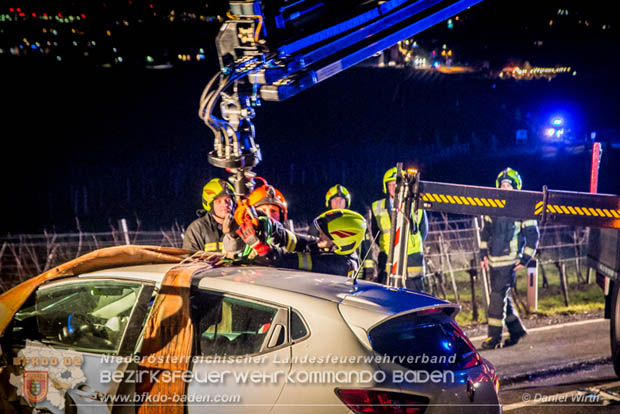 20181208 Seitlicher Frontalcrash zweier Pkw auf der Weinbergstrae bei Pfaffsttten  Foto:  Daniel Wirth