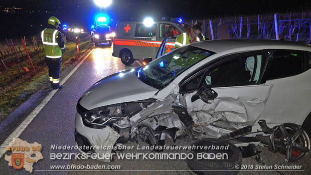 20181208 Seitlicher Frontalcrash zweier Pkw auf der Weinbergstrae bei Pfaffsttten  Foto:  Stefan Schneider