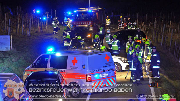 20181208 Seitlicher Frontalcrash zweier Pkw auf der Weinbergstrae bei Pfaffsttten  Foto:  Stefan Schneider