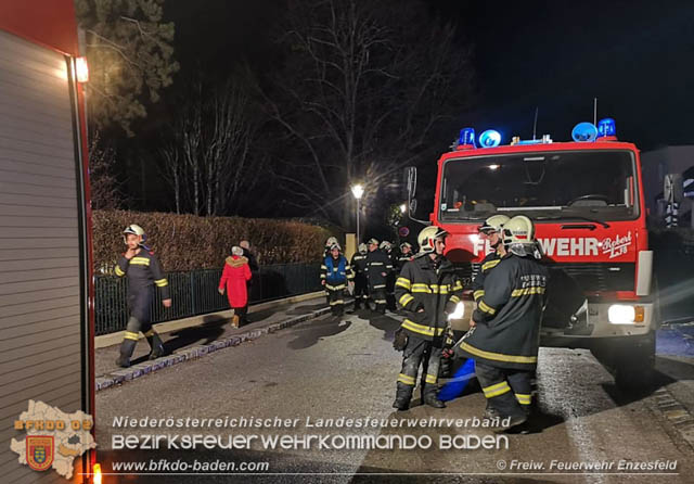 20190101 Silvesternacht 2018/2019 in Enzesfeld Foto: © Freiwillige Feuerwehr Enzesfeld 20190101 Silvesternacht 2018/2019 in Enzesfeld Foto: © Freiwillige Feuerwehr Enzesfeld