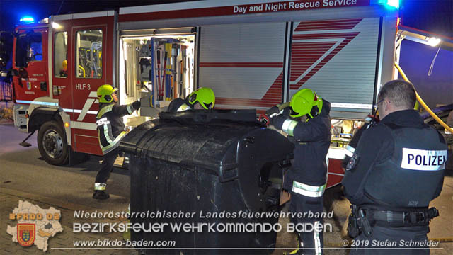 20190101 Silvesternacht 2018/2019 in Pfaffstätten Foto: © Stefan Schneider 20190101 Silvesternacht 2018/2019 in Pfaffstätten Foto: © Stefan Schneider