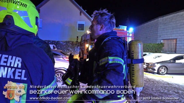 20190103 Brand in einer Tribuswinkler Reihenwohnhausanlage Foto: © Stefan Schneider 20190103 Brand in einer Tribuswinkler Reihenwohnhausanlage Foto: © Stefan Schneider