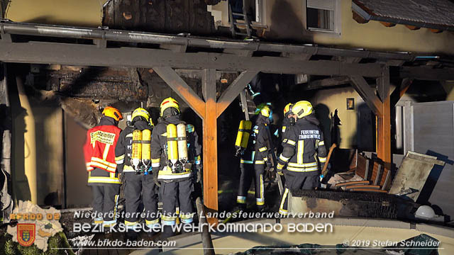 20190103 Brand in einer Tribuswinkler Reihenwohnhausanlage  Foto:  Stefan Schneider