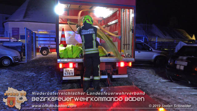 20190103 Brand in einer Tribuswinkler Reihenwohnhausanlage Foto: © Stefan Schneider 20190103 Brand in einer Tribuswinkler Reihenwohnhausanlage Foto: © Stefan Schneider