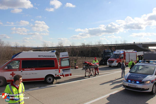 20190129 VU A2 RFB Wien Höhe Abfahrt Raststation Guntramsdorf  Foto: © FF Möllersdorf