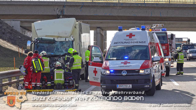 20190129 VU A2 RFB Wien Höhe Knoten Guntramsdorf - Einmündung A3 Foto: © Stefan Schneider 20190129 VU A2 RFB Wien Höhe Knoten Guntramsdorf - Einmündung A3 Foto: © Stefan Schneider