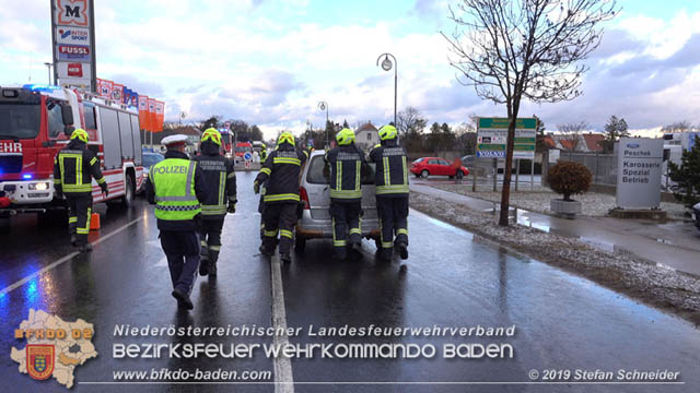 20190212 Verkehrsunfall auf der LB17 in Oeynhausen/Tribuswinkel  Foto: © Stefan Schneider