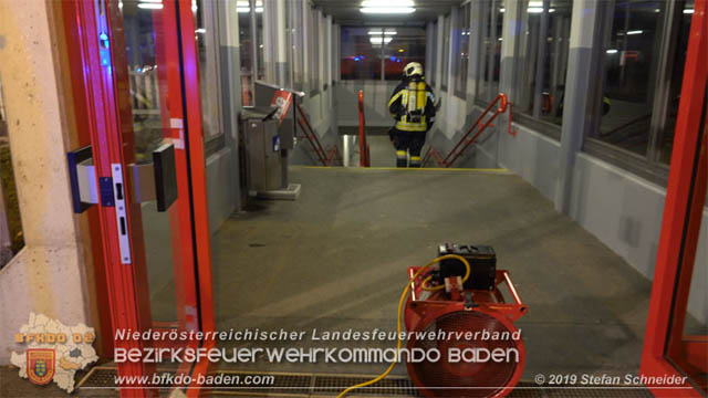 Schadstoffalarm am Bahnhof Pottendorf-Landegg  Foto:  Stefan Schneider