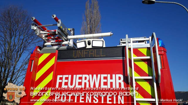 20190219 Verkehrsunfall auf der LB18 in Pottenstein Foto: © Markus Hackl FF Pottenstein 20190219 Verkehrsunfall auf der LB18 in Pottenstein Foto: © Markus Hackl FF Pottenstein