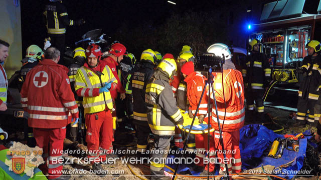 20190224 Schwerer Verkehrsunfall auf der LB18 in St.Veit a.d.Triesting  Foto: © Stefan Schneider 