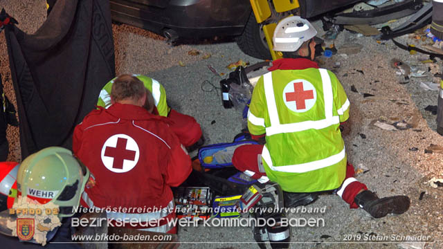 20190224 Schwerer Verkehrsunfall auf der LB18 in St.Veit a.d.Triesting Foto: © Stefan Schneider 20190224 Schwerer Verkehrsunfall auf der LB18 in St.Veit a.d.Triesting Foto: © Stefan Schneider
