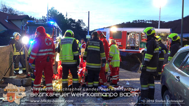 20190224 Schwerer Verkehrsunfall auf der LB18 in St.Veit a.d.Triesting  Foto: © Stefan Schneider 