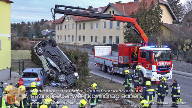 20190224 Schwerer Verkehrsunfall auf der LB18 in St.Veit a.d.Triesting  Foto: © Stefan Schneider 