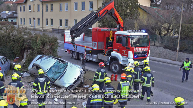 20190224 Schwerer Verkehrsunfall auf der LB18 in St.Veit a.d.Triesting  Foto: © Stefan Schneider 