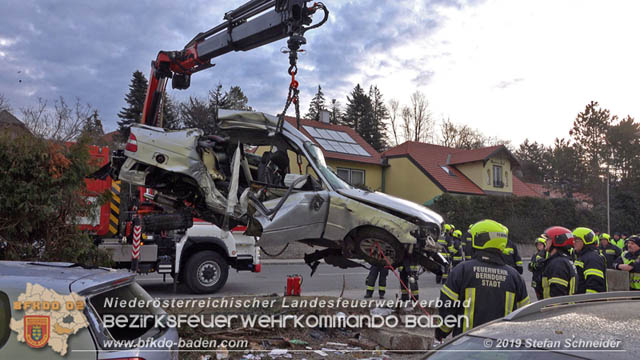 20190224 Schwerer Verkehrsunfall auf der LB18 in St.Veit a.d.Triesting  Foto: © Stefan Schneider 