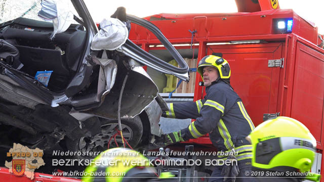 20190224 Schwerer Verkehrsunfall auf der LB18 in St.Veit a.d.Triesting  Foto: © Stefan Schneider 