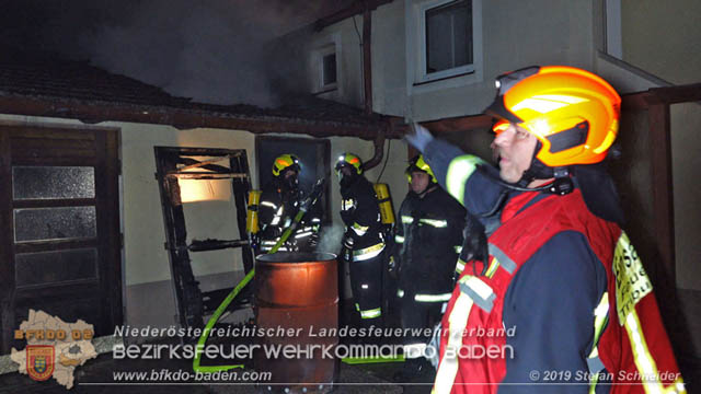 20190402 Brand eines Nebengebudes in Tribuswinkel  Foto:  Stefan Schneider