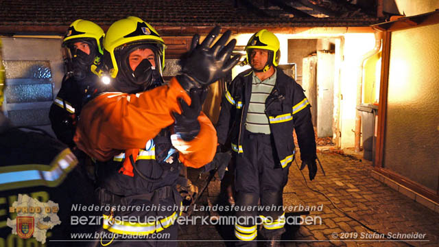 20190402 Brand eines Nebengebudes in Tribuswinkel  Foto:  Stefan Schneider