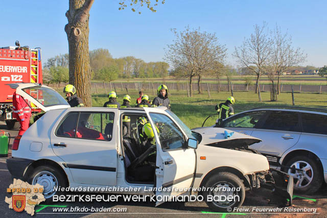 20190419 Weiterer schwerer Verkehrsunfall am Karfreitag auf der L161 zwischen Reisenberg und Gramatneusiedl  Foto: © Freiwillige Feuerwehr Reisenberg