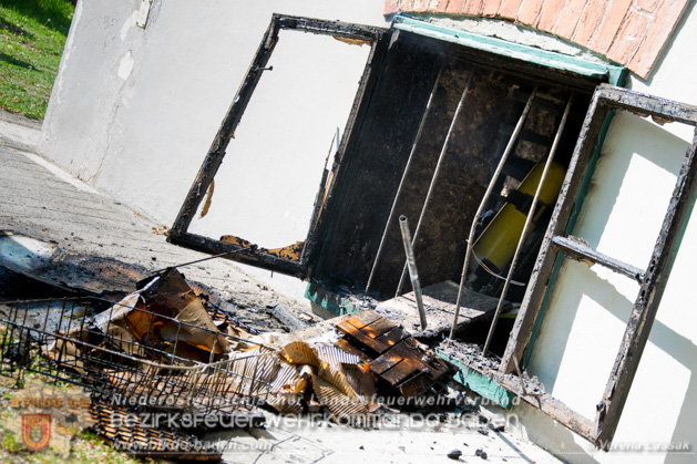 20190422 Kellerbrand Bad Vöslau - Foto: Verena Lassak und Daniel Wirth 20190422 Kellerbrand Bad Vöslau - Foto: Verena Lassak und Daniel Wirth