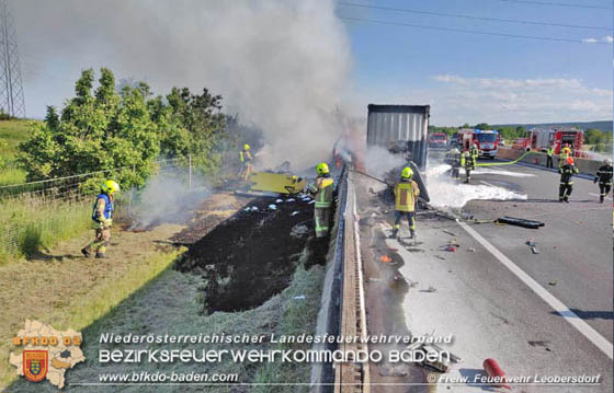 20190524 Schwerer LKW Unfall auf der A2 zwischen Wllersdorf u. Leobersdorf  Foto:   FF Leobersdorf