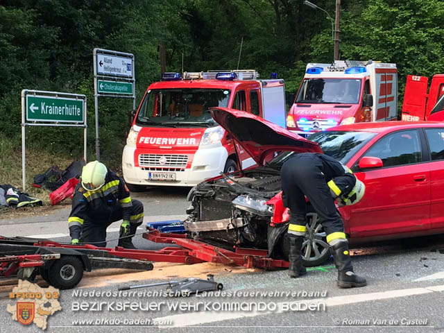 20190526  Verkehrsunfall LB210 x Siegenfeld  Foto:  Roman Van de Castell FF Baden-Stadt