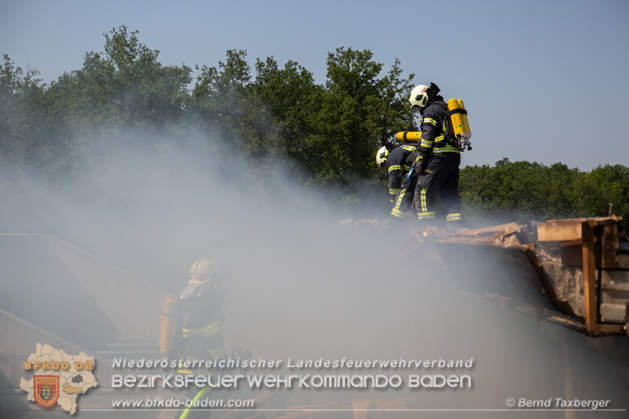 20190614 Grobrand Leobersdorf - Fotos: Bernd Taxberger, FF Leobersdorf, FF Bad Vslau