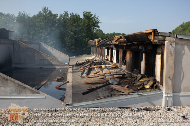 20190614 Grobrand Leobersdorf - Fotos: Bernd Taxberger, FF Leobersdorf, FF Bad Vslau